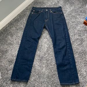 Levi jeans NWOT. W34 L32